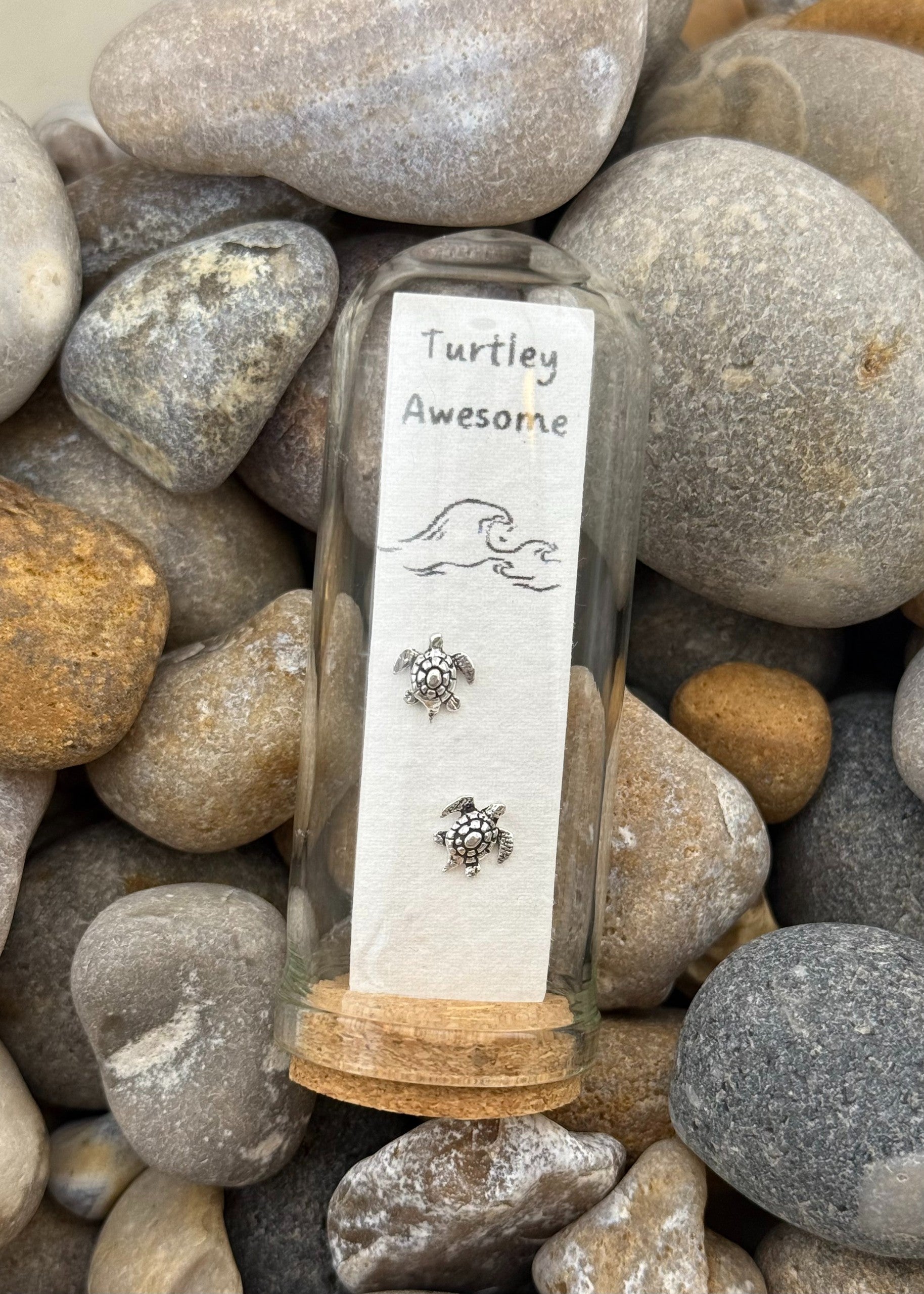 Turtley Awesome - Earrings on seed paper