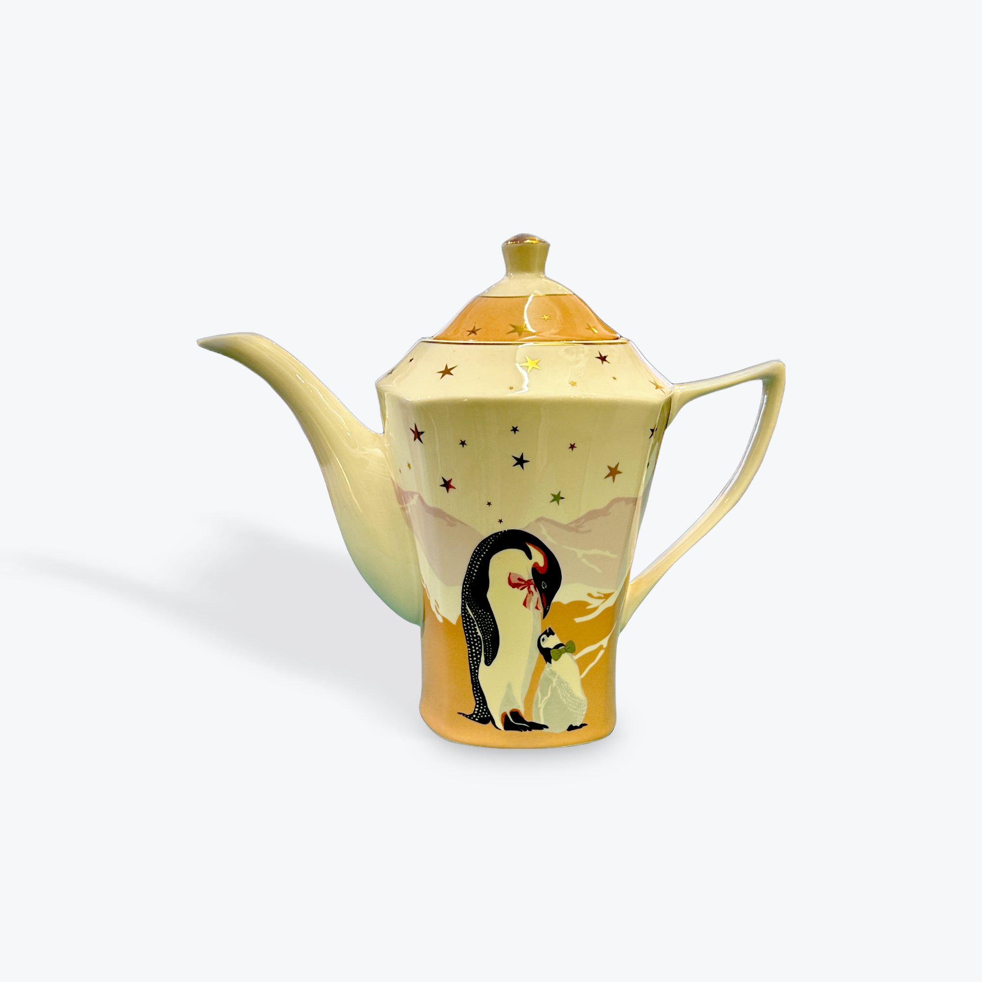 Penguin Teapot by Yvonne Ellen
