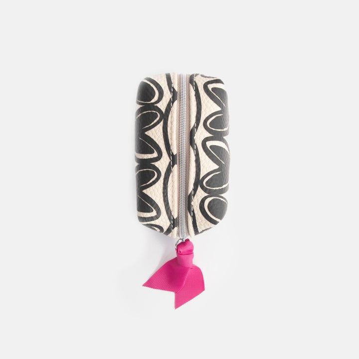 Mono Linked Heart Ultra Mini Cube Cosmetic Bag