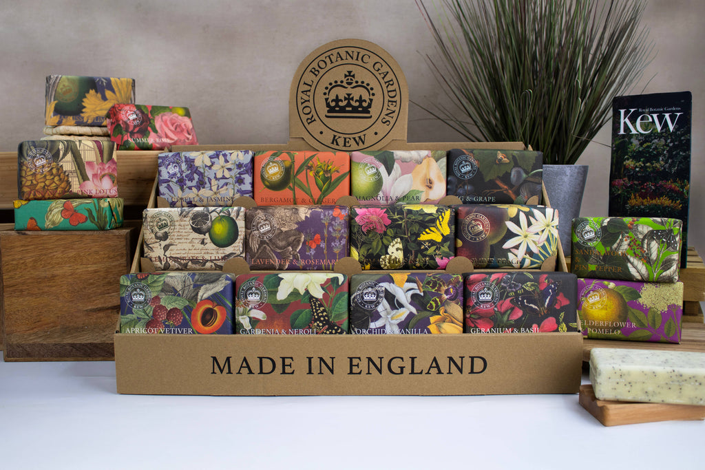 Kew Gardens Sandalwood and Pink Pepper Soap